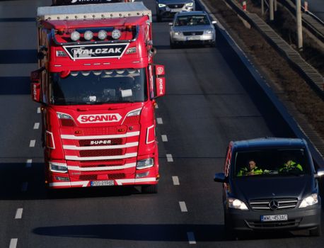 Optimalizácia logistiky medzi Slovenskom a Poľskom: Kľúčové stratégie